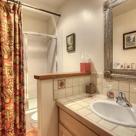 Holiday home Casa Governor Four-bedroom Holiday