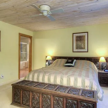 Casa Governor Four-bedroom Holiday Holiday home *