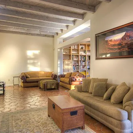 Holiday home Casa Governor Four-bedroom Holiday